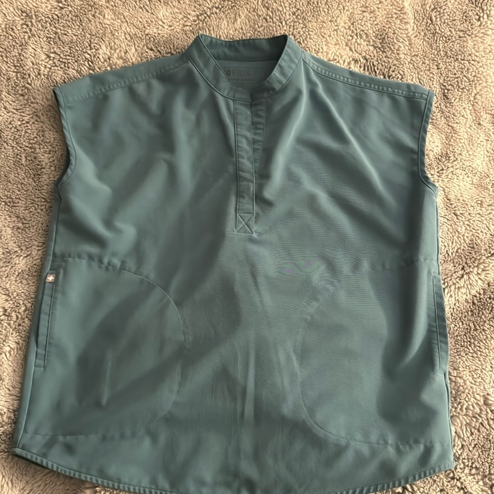 Figs hydrogreen Rafaela scrub top